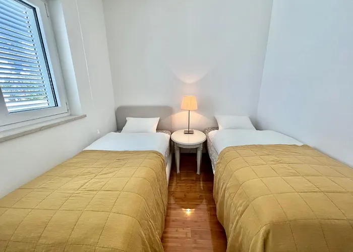 Apartment Golden View Dramalj